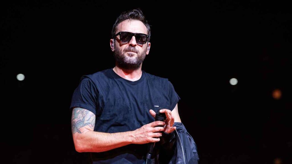 Cesare Cremonini rompe il silenzio su Martina Maggiore