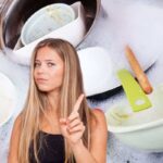 Occhio a quello che fai in cucina: l’abitudine di tenere i piatti in ammollo ti lascia senza parole e stupisce tutti